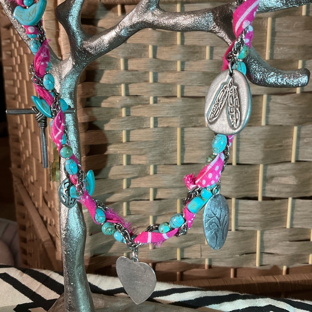 Handcrafted Bandana Reclaimed Charm Necklace - Picture 3 of 7